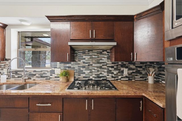 240 Pine Knot Road, Fairfield Bay, AR 72088