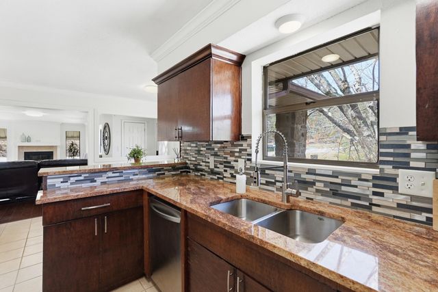 240 Pine Knot Road, Fairfield Bay, AR 72088