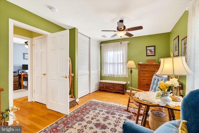 2 LOMBARDY DR, Middletown, MD 21769