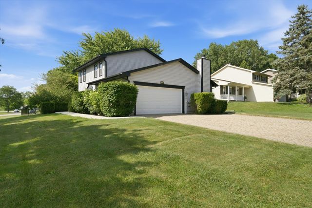 701 BAYBERRY Drive, Bartlett, IL 60103