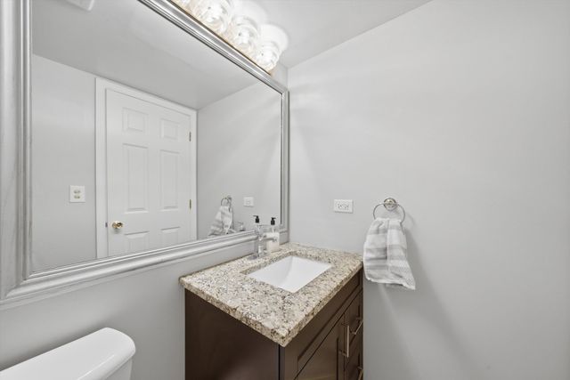 701 BAYBERRY Drive, Bartlett, IL 60103