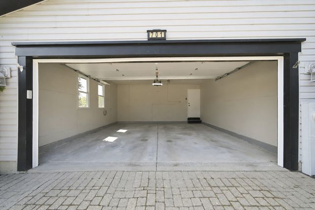 701 BAYBERRY Drive, Bartlett, IL 60103