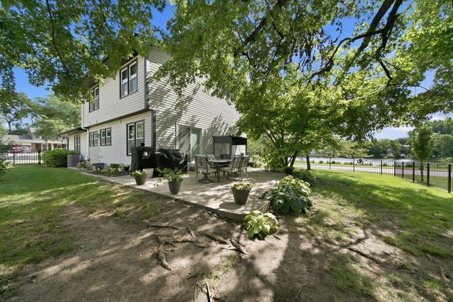 701 BAYBERRY Drive, Bartlett, IL 60103