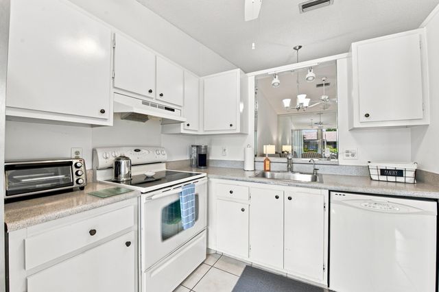 18829 Argosy Drive B, Boca Raton, FL 33496