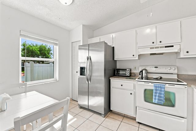 18829 Argosy Drive B, Boca Raton, FL 33496