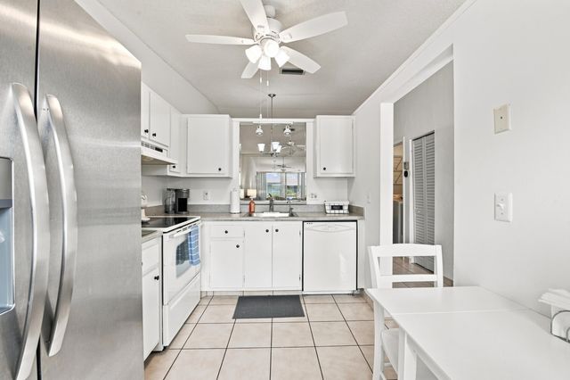 18829 Argosy Drive B, Boca Raton, FL 33496