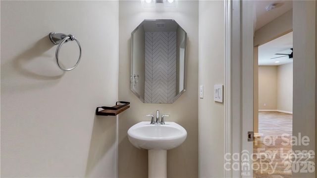 8550 River Ridge Drive, Charlotte, NC 28213