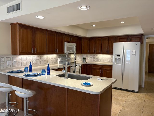 943 E Eveningstar Lane, Tempe, AZ 85283