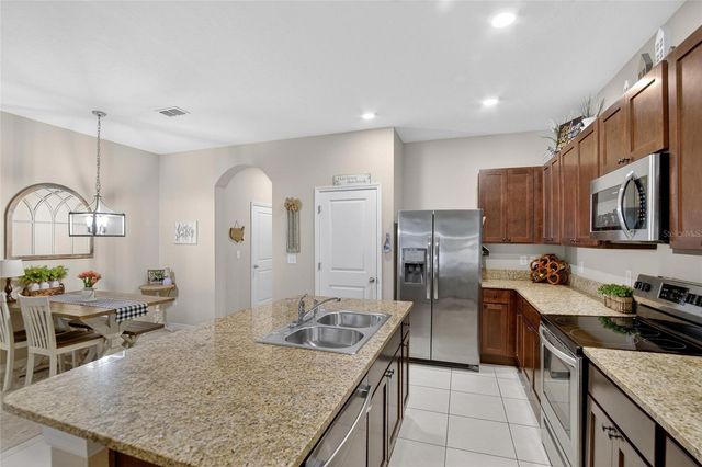 3315 PLEASANT WILLOW COURT, Brandon, FL 33511