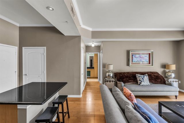 3225 Turtle Creek Boulevard 10, Dallas, TX 75219