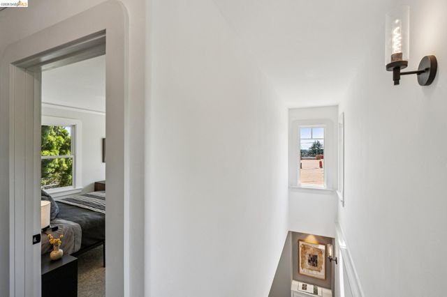 3136 Arizona St, Oakland, CA 94602