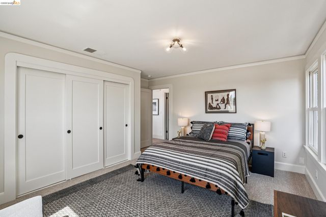 3136 Arizona St, Oakland, CA 94602