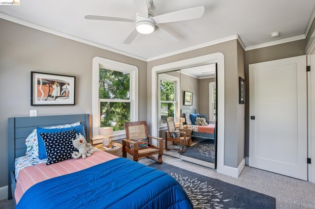 3136 Arizona St, Oakland, CA 94602