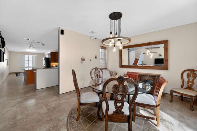 15158 SW 49th Street, Davie, FL 33331