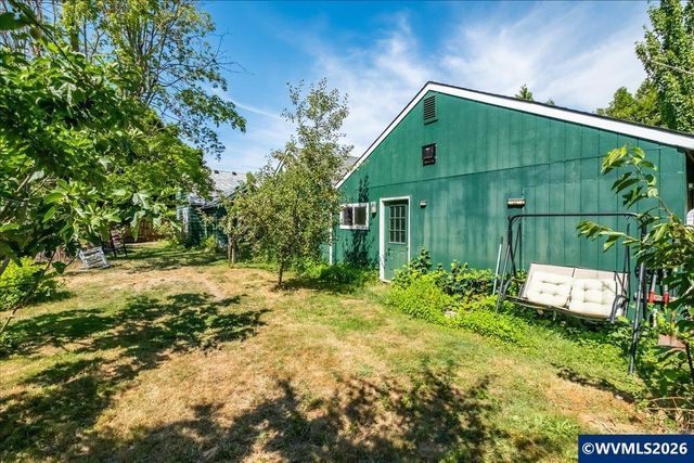 4198 Market St NE, Salem, OR 97301