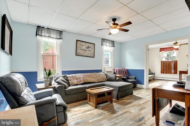 338 E PARK ST, Elizabethtown, PA 17022