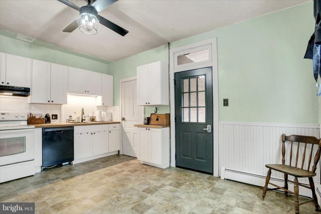 338 E PARK ST, Elizabethtown, PA 17022