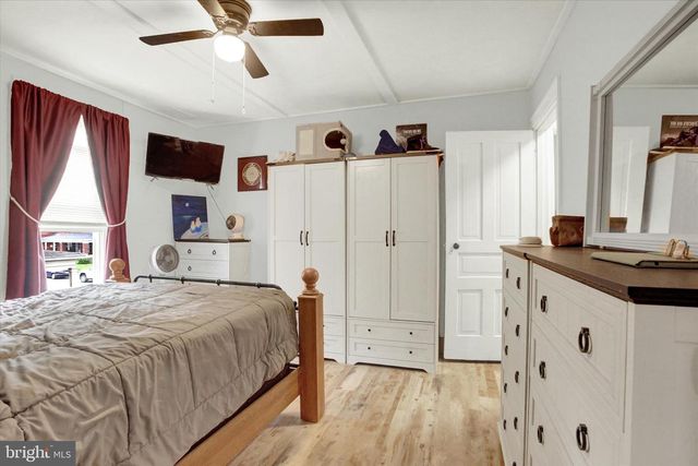338 E PARK ST, Elizabethtown, PA 17022