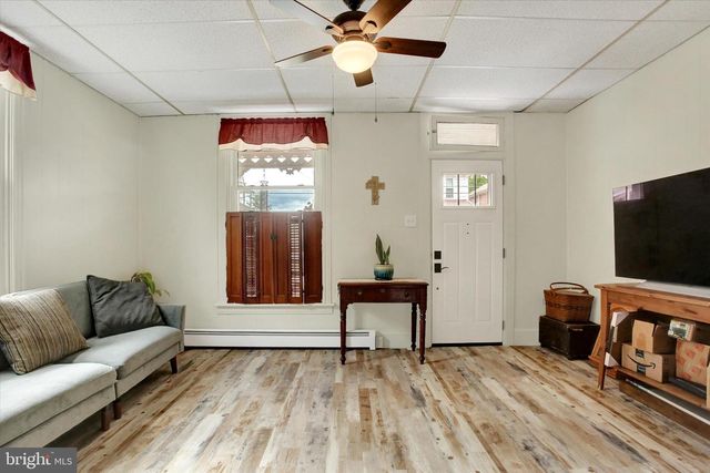 338 E PARK ST, Elizabethtown, PA 17022