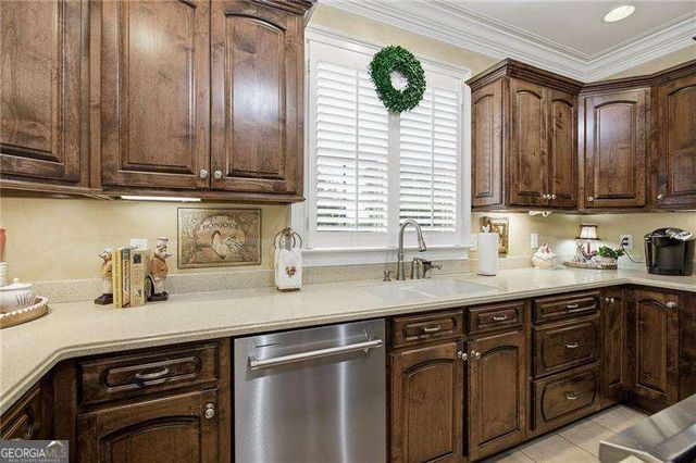 325 Highland Pointe Drive, Cohutta, GA 30710
