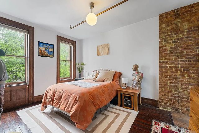 549 W 187th Street, New York City, NY 10033