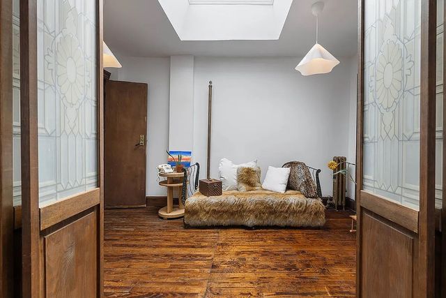 549 W 187th Street, New York City, NY 10033