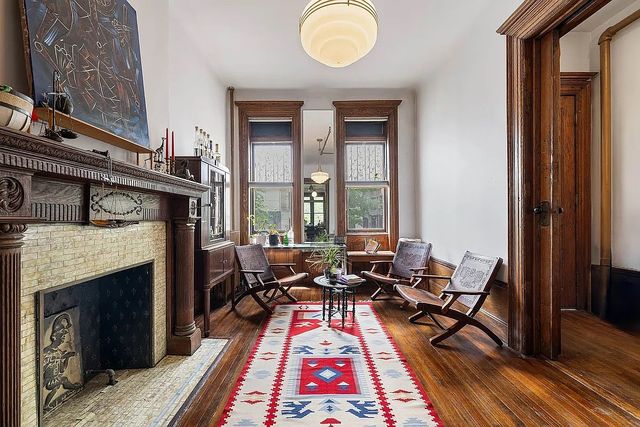 549 W 187th Street, New York City, NY 10033