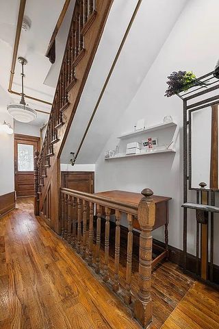 549 W 187th Street, New York City, NY 10033