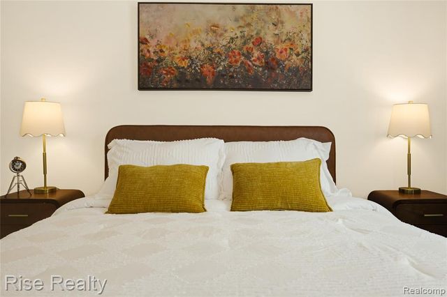 2027 Stillwater Drive, Davison, MI 48423