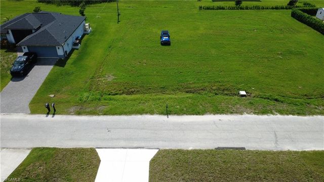 1154 NW 7th PL, Cape Coral, FL 33993