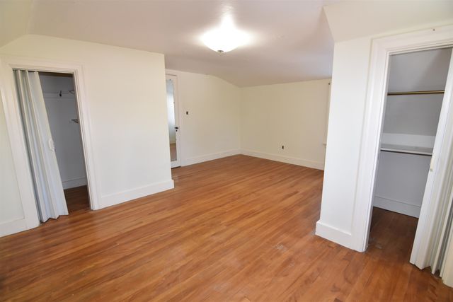 49 Clark Avenue, Brattleboro, VT 05301