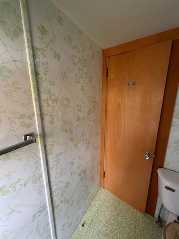 49 Clark Avenue, Brattleboro, VT 05301