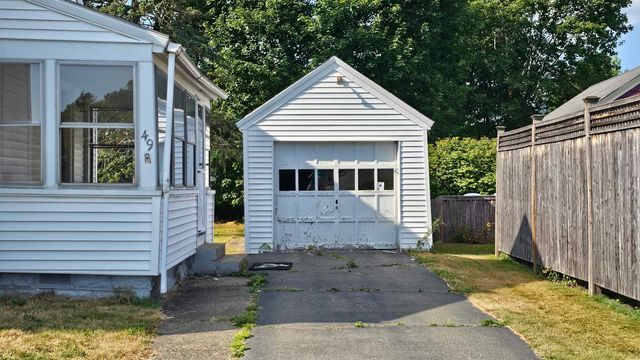 49 Clark Avenue, Brattleboro, VT 05301