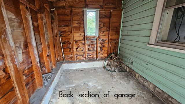 49 Clark Avenue, Brattleboro, VT 05301