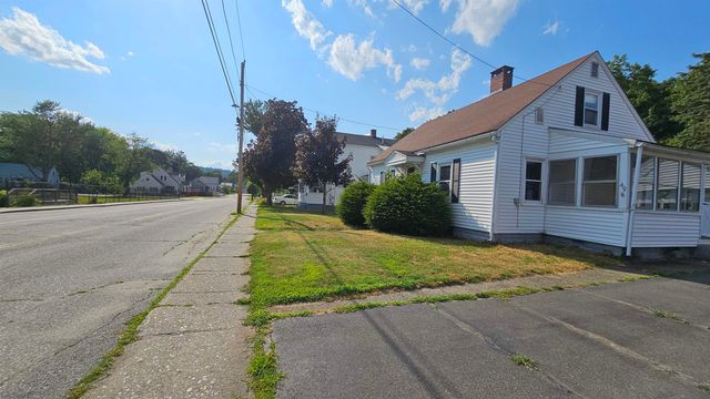 49 Clark Avenue, Brattleboro, VT 05301