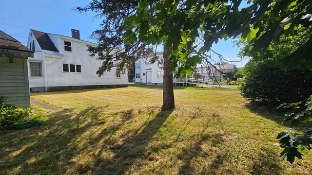 49 Clark Avenue, Brattleboro, VT 05301