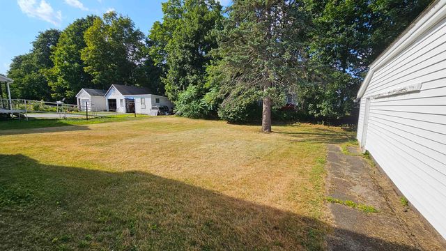 49 Clark Avenue, Brattleboro, VT 05301