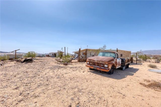 72082 Winters Road, 29 Palms, CA 92277