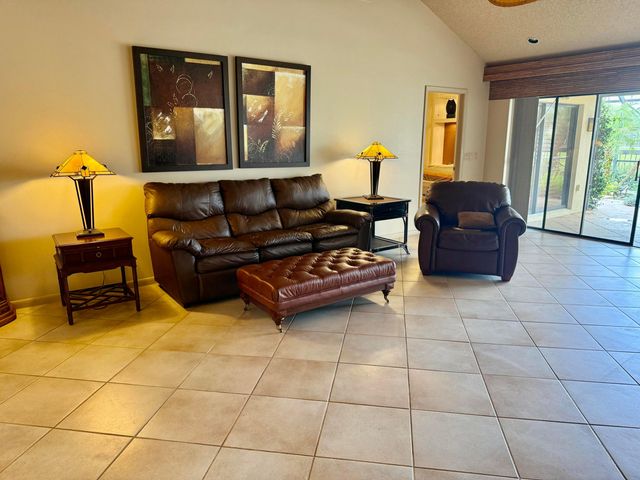 232 E River Park Drive, Jupiter, FL 33477