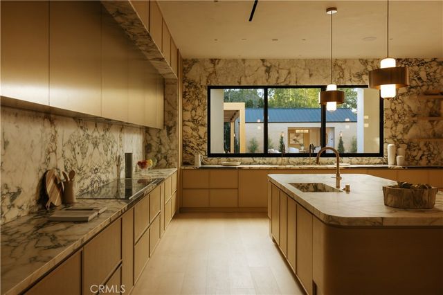 4543 Densmore Avenue, Encino, CA 91436