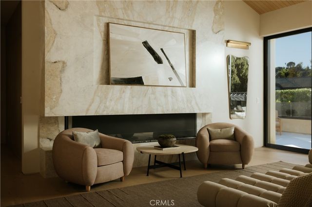 4543 Densmore Avenue, Encino, CA 91436