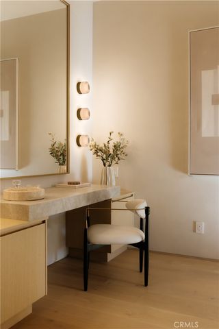 4543 Densmore Avenue, Encino, CA 91436