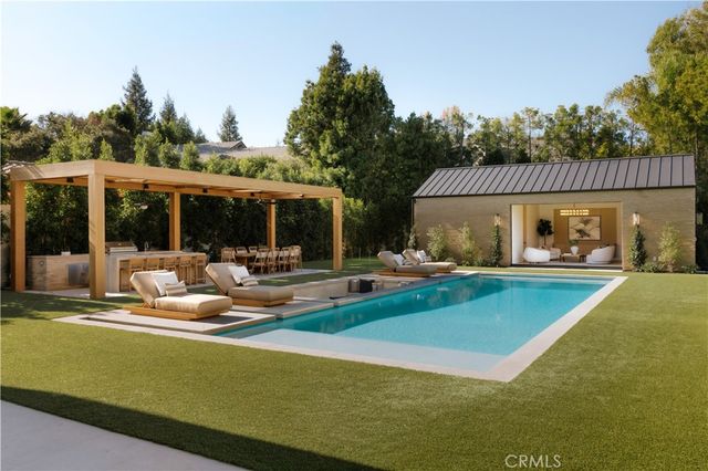 4543 Densmore Avenue, Encino, CA 91436