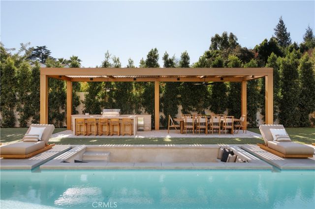 4543 Densmore Avenue, Encino, CA 91436