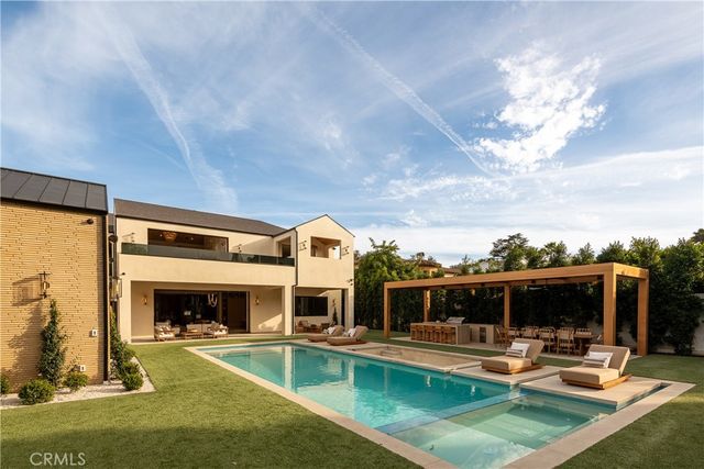 4543 Densmore Avenue, Encino, CA 91436