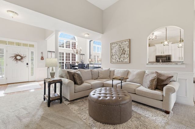 130 Cedar Ridge Ln, Hendersonville, TN 37075