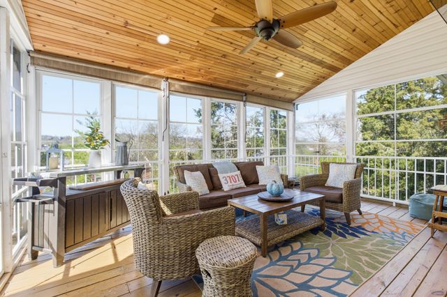 130 Cedar Ridge Ln, Hendersonville, TN 37075