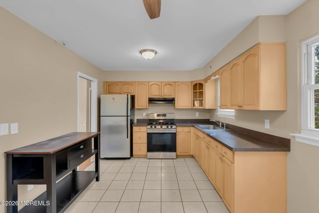 586 Pennsylvania Avenue, Brick, NJ 08724