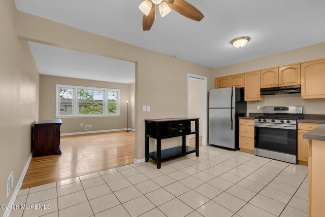 586 Pennsylvania Avenue, Brick, NJ 08724