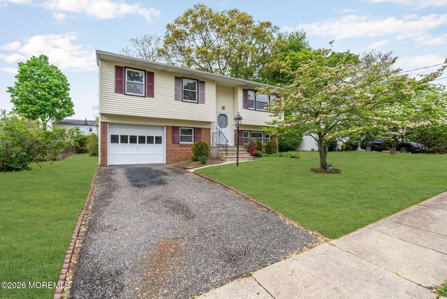 586 Pennsylvania Avenue, Brick, NJ 08724